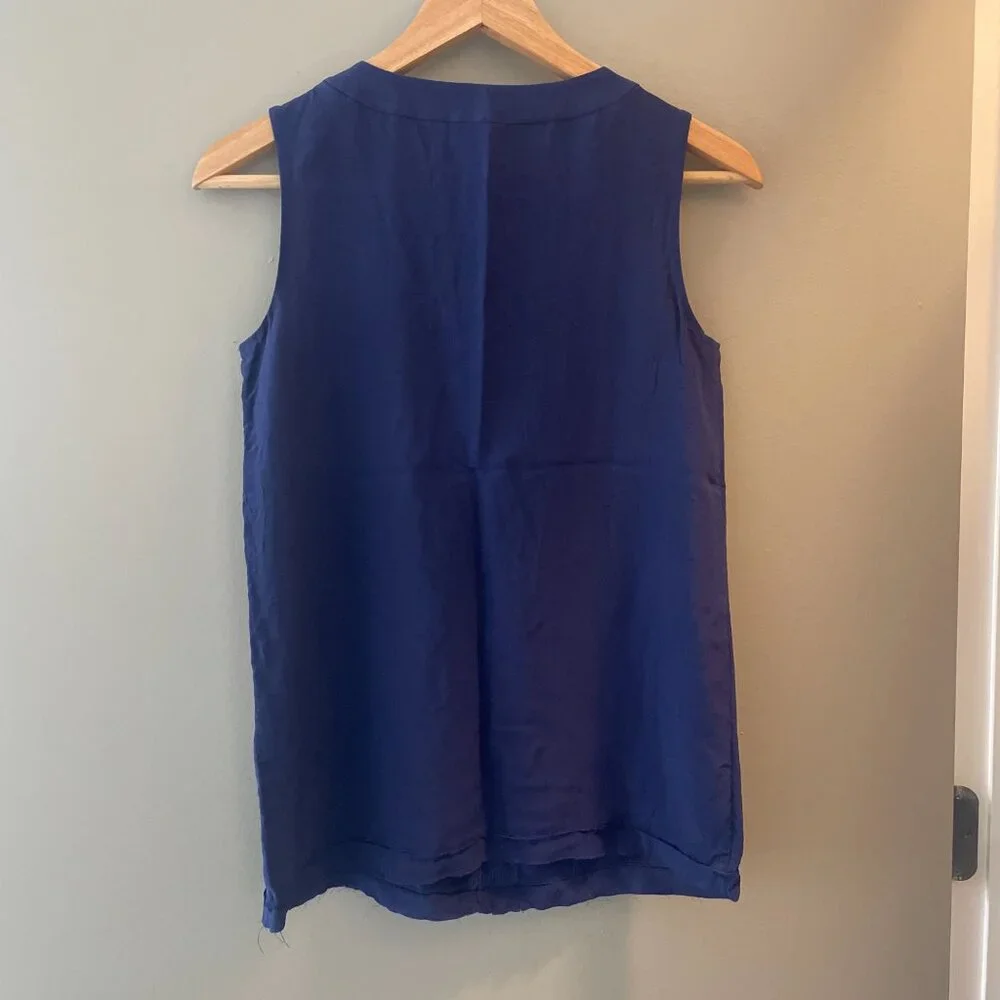EUC Kate Spade Gemma Silk Split V Neck Top French Navy Blue Size 00